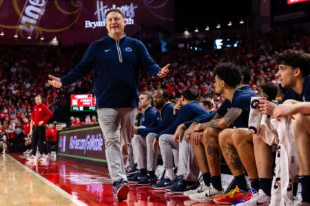 PSU hoopers clash with Canisius on Nov. 2